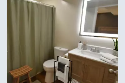 7088 W 8090 S, West Jordan, UT 84088 - Photo 15