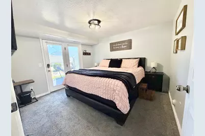 1766 W 5025 S, Roy, UT 84067 - Photo 11