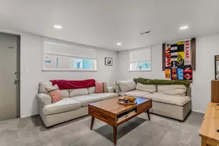 402 E 10185 S, Sandy, UT 84070 - Photo 17