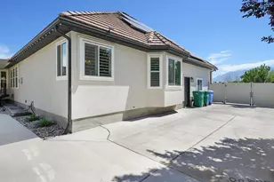 12692 S Merryvale Circle, Riverton, UT 84065 - Photo 51