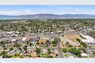 915 S 400 E, Orem, UT 84097 - Photo 45