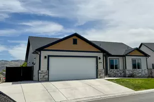 3556 E Royal Dornoch Dr, Eagle Mountain, UT 84005 - Photo 3