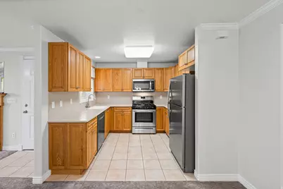 2445 W 450 S #5, Springville, UT 84663 - Photo 9