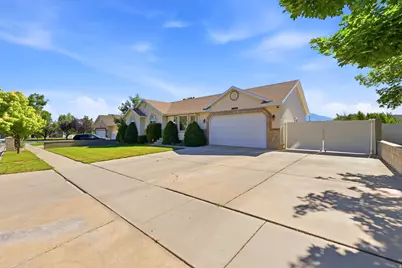 14053 S Lowe Peak Dr, Riverton, UT 84096 - Photo 5