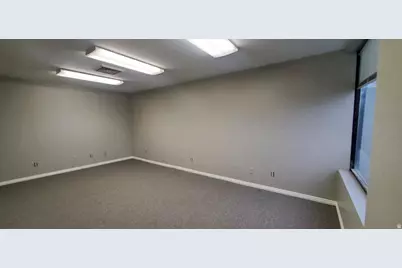 900 N 400 W #14, North Salt Lake, UT 84054 - Photo 7