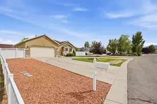 344 W Heber Cv S, Grantsville, UT 84029 - Photo 3
