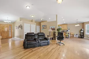 344 W Heber Cv S, Grantsville, UT 84029 - Photo 9
