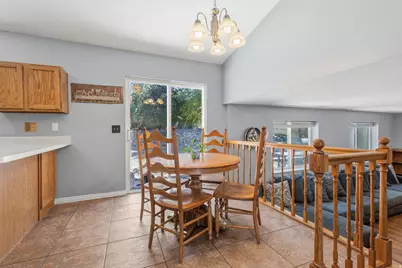 910 W Red Oaks Dr, Murray, UT 84123 - Photo 7