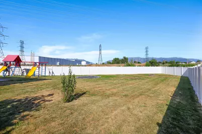 1319 W 650 S, Syracuse, UT 84075 - Photo 45