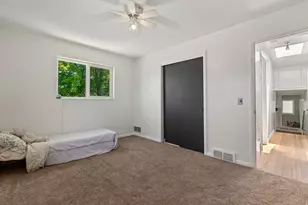 601 W La Salle Dr S, Murray, UT 84123 - Photo 51