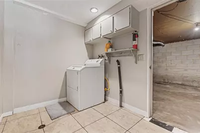 601 W La Salle Dr S, Murray, UT 84123 - Photo 21