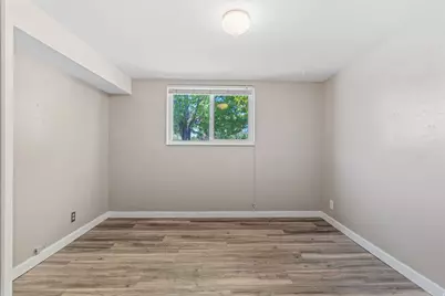 601 W La Salle Dr S, Murray, UT 84123 - Photo 25