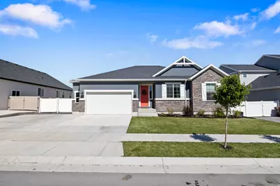 5420 N Cliffrose Dr, Eagle Mountain, UT 84005 - Photo 3