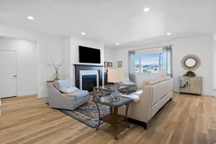 5420 N Cliffrose Dr, Eagle Mountain, UT 84005 - Photo 13