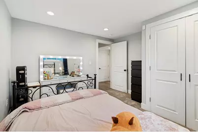 7222 S Robin Way W, West Jordan, UT 84084 - Photo 23
