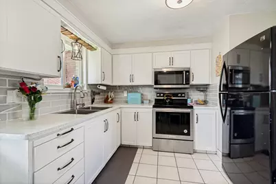 2120 W Robin Way S, West Jordan, UT 84084 - Photo 9