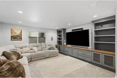 362 S 400 E, Centerville, UT 84014 - Photo 43