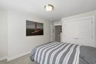 362 S 400 E, Centerville, UT 84014 - Photo 33