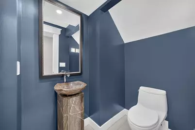 2320 E Caprice Ct S, Holladay, UT 84124 - Photo 47