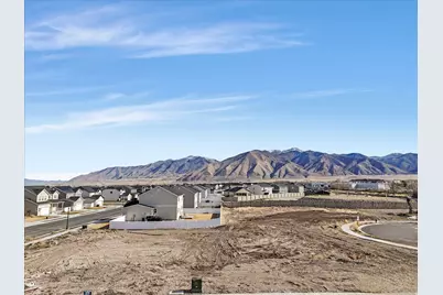 1423 N Harper Way #220, Tooele, UT 84074 - Photo 11