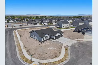 1423 N Harper Way #220, Tooele, UT 84074 - Photo 25