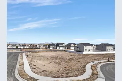 1423 N Harper Way #220, Tooele, UT 84074 - Photo 7