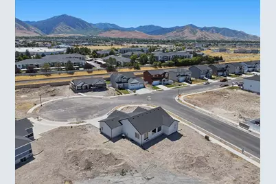1423 N Harper Way #220, Tooele, UT 84074 - Photo 27