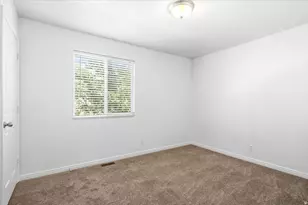 1689 S 1055 E, Ogden, UT 84404 - Photo 13