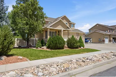 352 W Beach Tree Ln N, Stansbury Park, UT 84074 - Photo 3