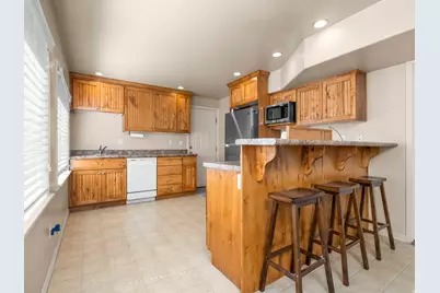 1644 N 850 W, Orem, UT 84057 - Photo 29