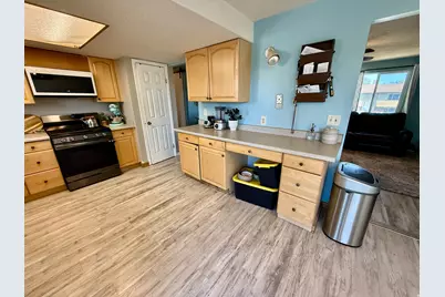 669 W 725 N, Clearfield, UT 84015 - Photo 9