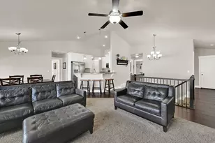 464 S Harmony Dr, Layton, UT 84041 - Photo 9