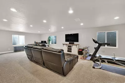 464 S Harmony Dr, Layton, UT 84041 - Photo 25