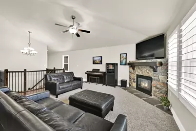 464 S Harmony Dr, Layton, UT 84041 - Photo 7