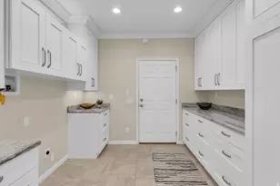 811 N Grandridge Dr, Salt Lake City, UT 84103 - Photo 21