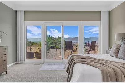 811 N Grandridge Dr, Salt Lake City, UT 84103 - Photo 15