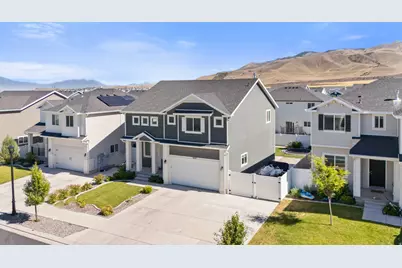 4582 E Flower Pt, Eagle Mountain, UT 84005 - Photo 3