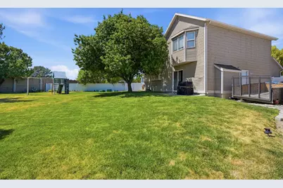 3557 W Lillehammer Cir, Taylorsville, UT 84129 - Photo 27