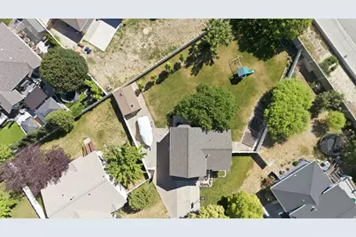 3557 W Lillehammer Cir, Taylorsville, UT 84129 - Photo 33