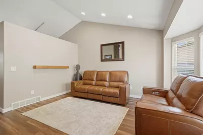 3557 W Lillehammer Cir, Taylorsville, UT 84129 - Photo 3