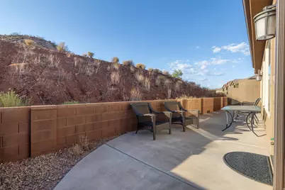 2069 N Coral Dr, Washington, UT 84780 - Photo 27