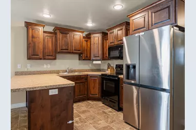 1819 E Whitetail Way #134, Layton, UT 84040 - Photo 7