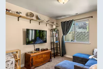 1819 E Whitetail Way #134, Layton, UT 84040 - Photo 7