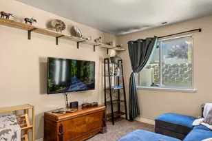 1819 E Whitetail Way, Layton, UT 84040 - Photo 7