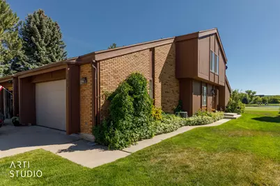 303 Willow Way, Pleasant View, UT 84414 - Photo 3