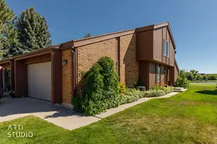 303 Willow Way, Pleasant View, UT 84414 - Photo 3