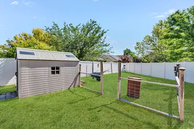 7859 S Abercrombie Ln W, West Jordan, UT 84088 - Photo 27