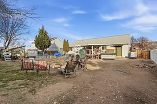 8764 S Pebblecreek Rd, West Jordan, UT 84081 - Photo 23