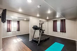 1073 S 1775 W, Syracuse, UT 84075 - Photo 17