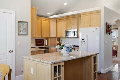 1832 N Olsen Way, West Bountiful, UT 84087 - Photo 7